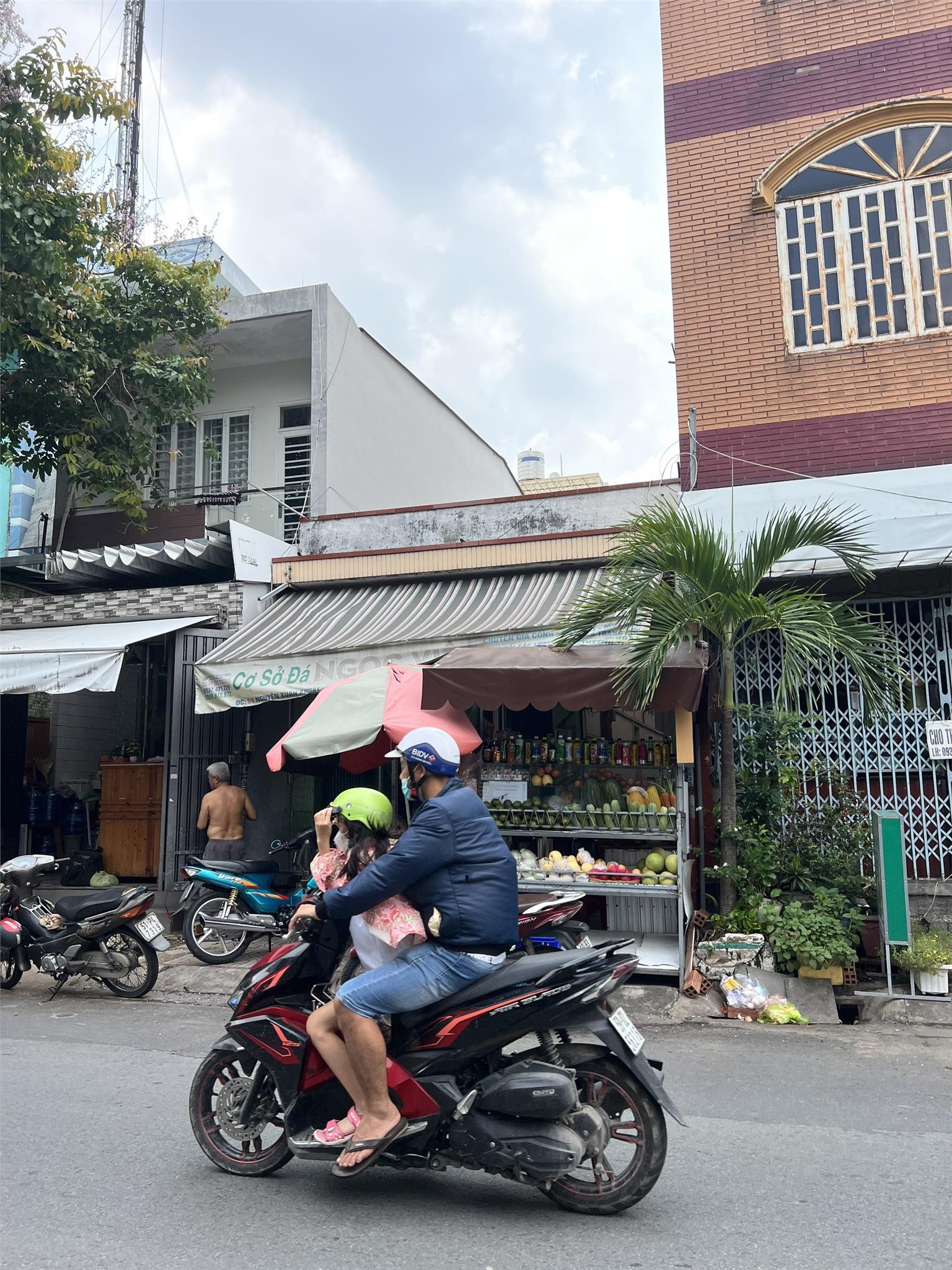 MT KINH DOANH, DT 4.6X25.3 XÂY DỰNG ĐỦ. ĐƯỜNG 16M. GIÁ 14.2 TỶ TL