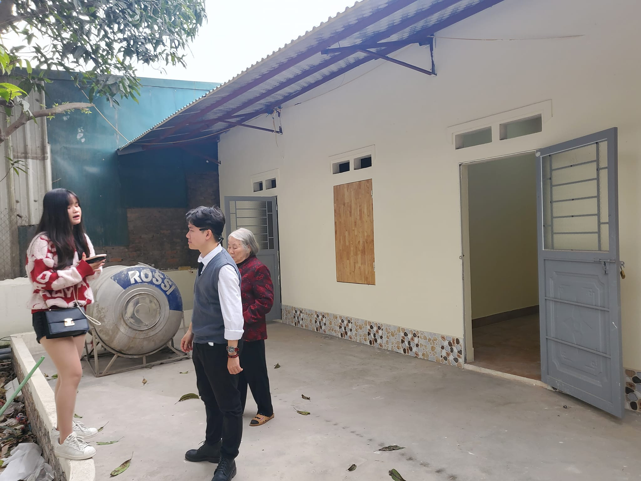Cần cho thuê căn nhà xây kiểu nhà Nhật. Địa chỉ: Cổ Điển, Hải Bối, Đông Anh