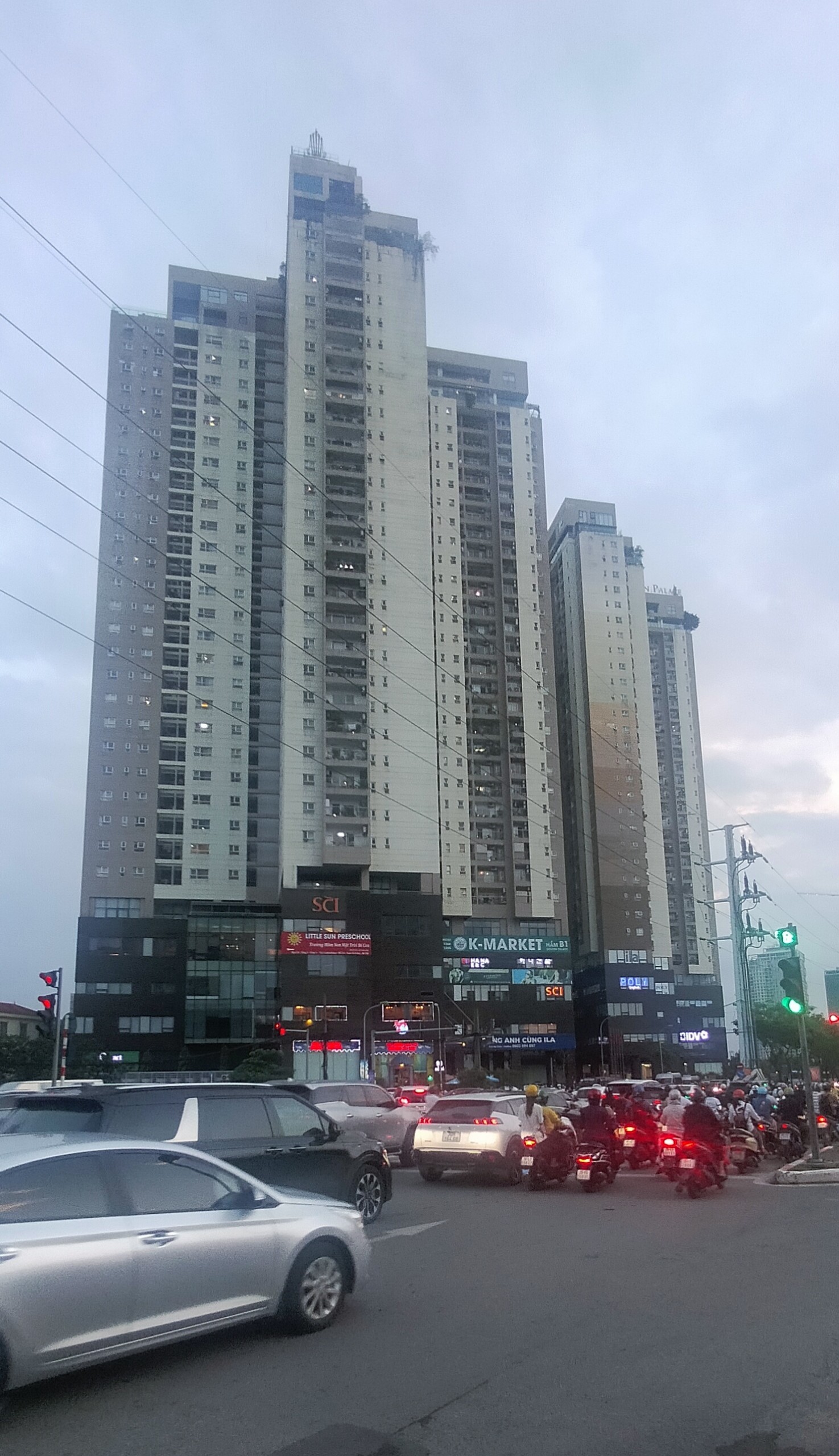 CH CAO CẤP Chỉ 35triệu/1m2 Golden Palace 118m2, 3PN. Tặng full NT