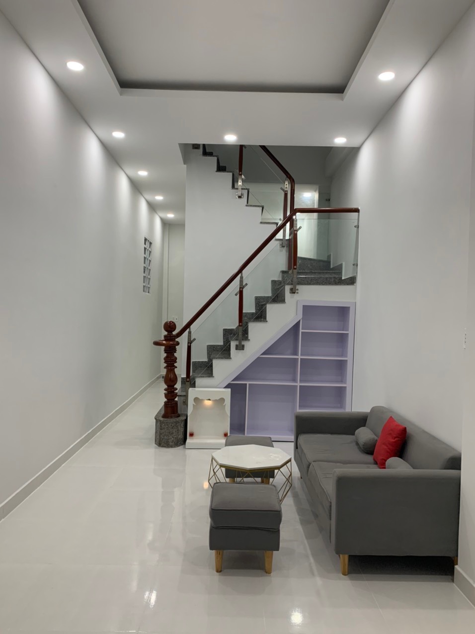 Cho thuê nhà HXH Trần Xuân Soạn p Tân HƯng Q7.DT:4x16 trệt lầu ST 3pn 2wc.Giá:14tr