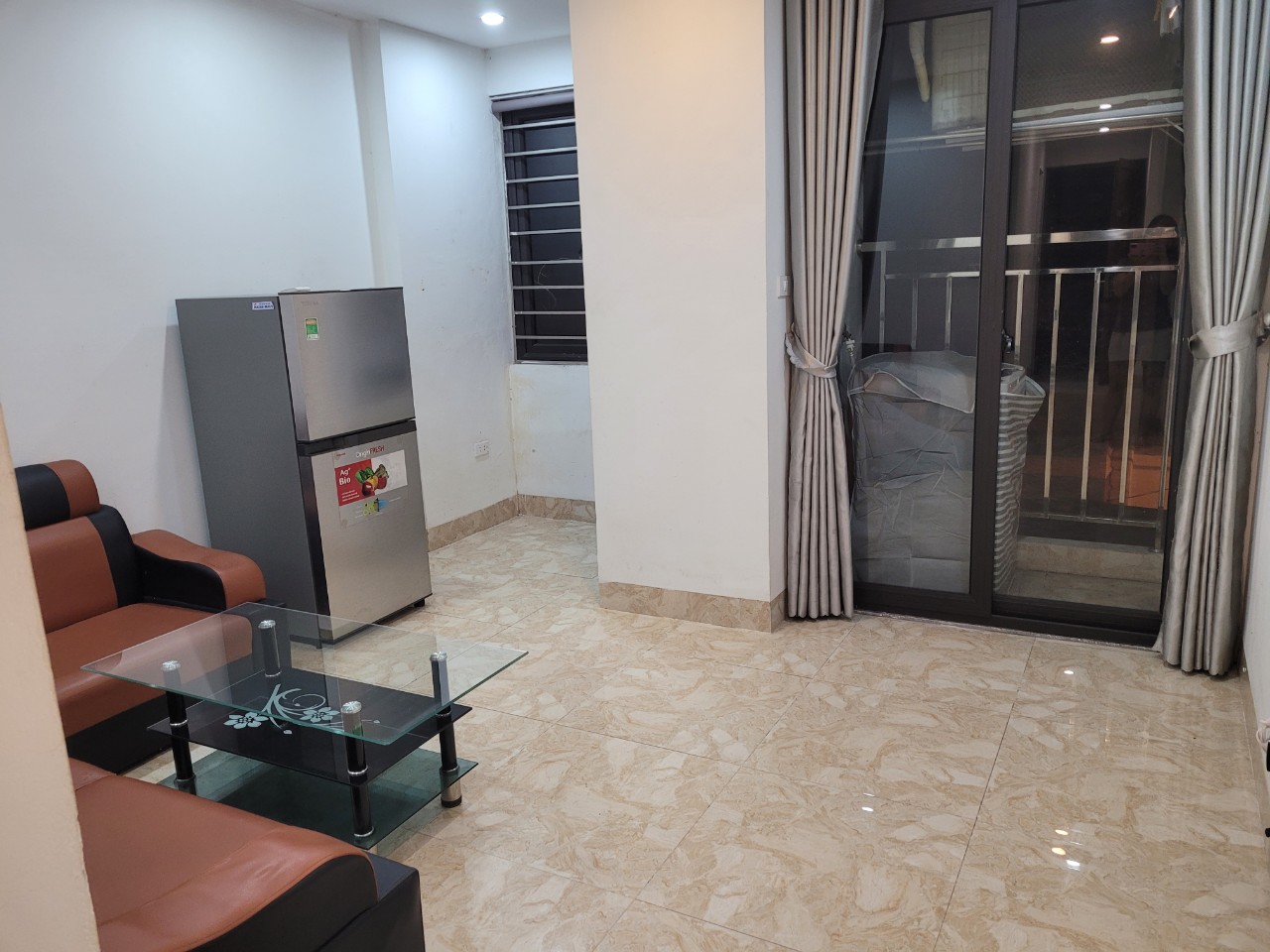 CHO THUÊ CCMN FULL NỘI THẤT - ĐI BỘ BKX. Địa chỉ: số 17 - Ngõ 93 - Lê Thanh Nghị - Hai Bà Trưng