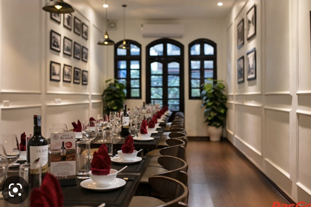 Bán Nhà Mặt Phố Châu Long, mặt tiền 5,5m, diện tích 102m2 giá cực rẻ 43 ty sổ hoa hậu cực hiếm