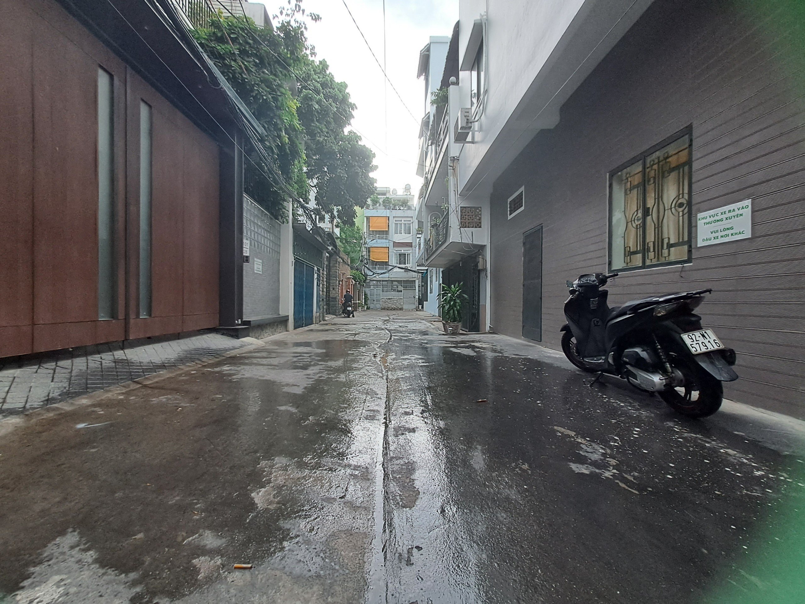 Bán nhà HXH Thành Thái, Quận 10, 105m2, ngang gần 7m, chỉ 140tr/m2