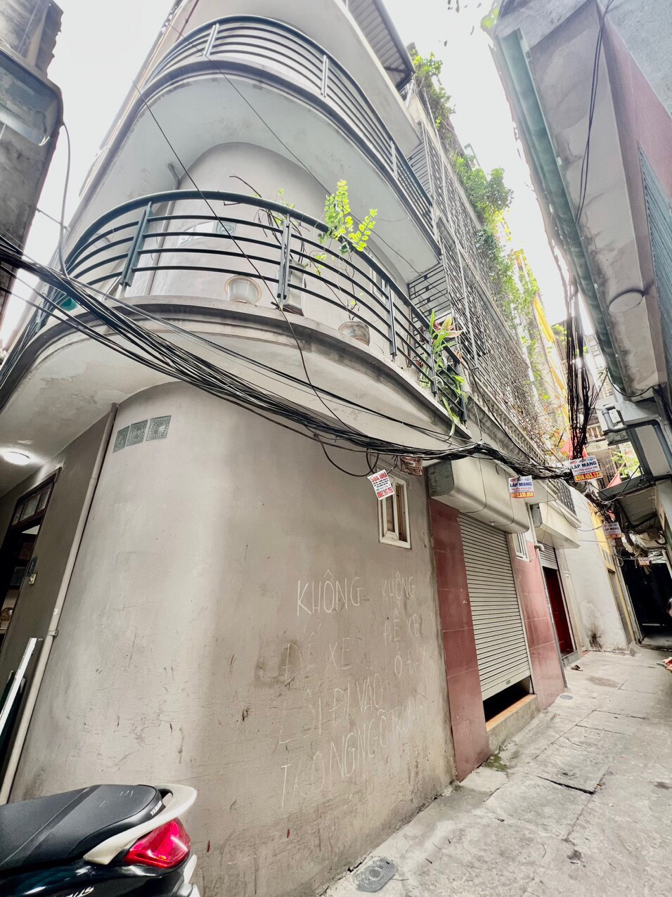 Bán gấp nhà lô góc thoáng đẹp 4 tầng giá rẻ tại Đại La - Hai Bà Trưng