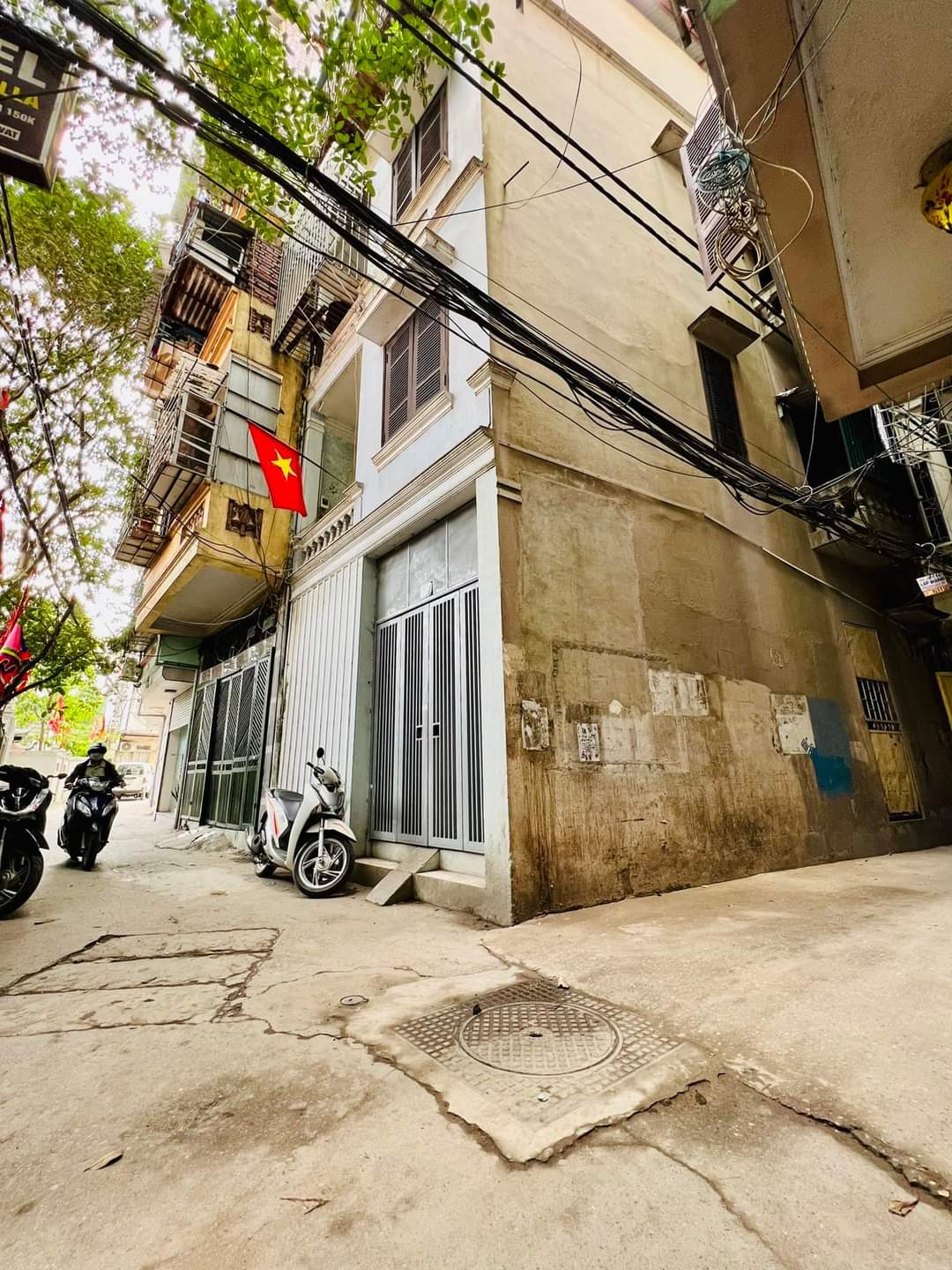 Bán nhà xã đàn-Lô Góc,sáng,thoáng,kinh doanh,làm văn phòng-45m2. 4tầng. Mt4,6m. 6,1 tỷ