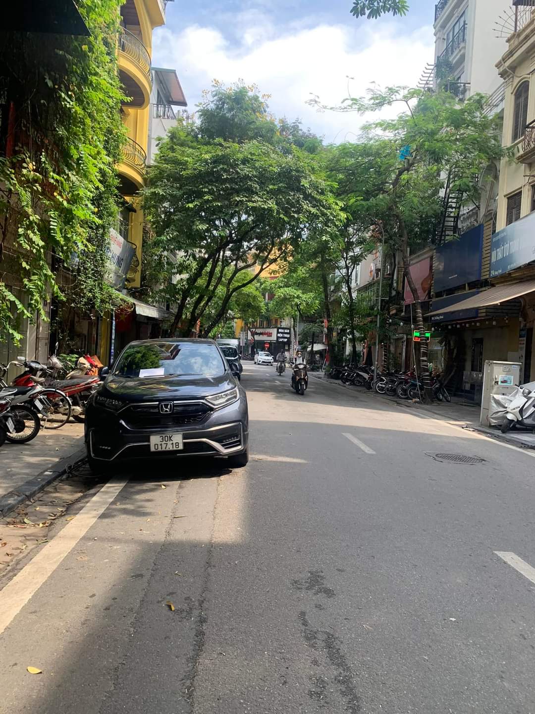 NHÀ HAI MẶT PHỐ - TRUNG TÂM - NHIỀU KHÁCH DU LỊCH - MẶT TIỀN RỘNG - TIỆN XÂY KHÁCH SẠN