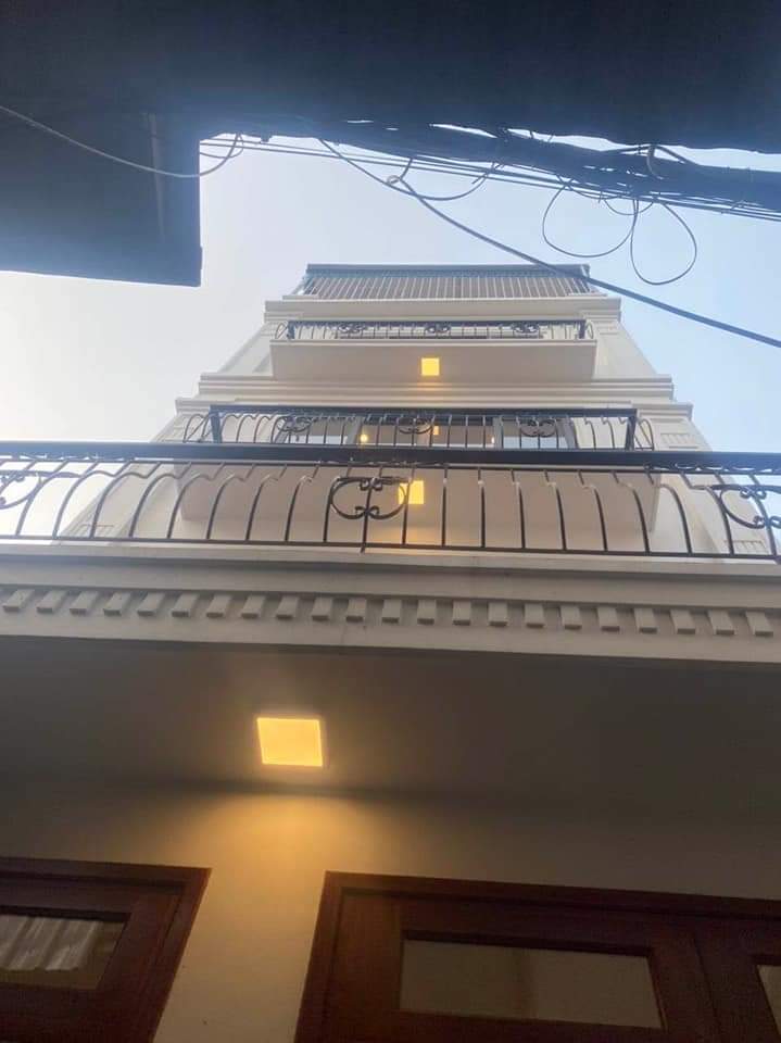 Bán Nhà Nguyễn Văn Cừ, phường Bồ Đề Long Biên 40m2, 5 tầng, Giá 3,5 tỷ