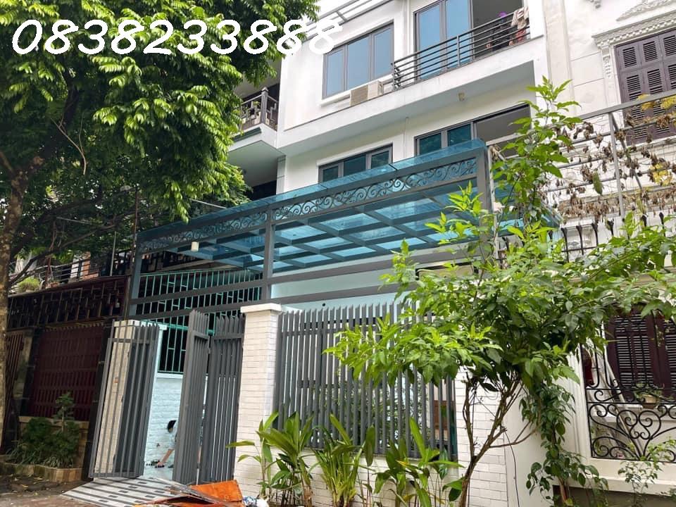 Bán biệt thự víp Trần Bình-Nguyễn Hoàng-Cầu Giấy 105mx4 tầng-thang máy-vỉa hè-ở ngay.
