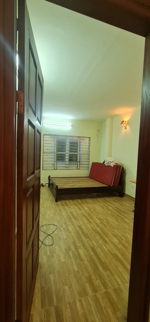 Cho thuê nhà Văn Quán, 35m2 x 5 tầng, 3 ngủ, 4 vệ sinh, đủ đồ, 9 triệu/tháng