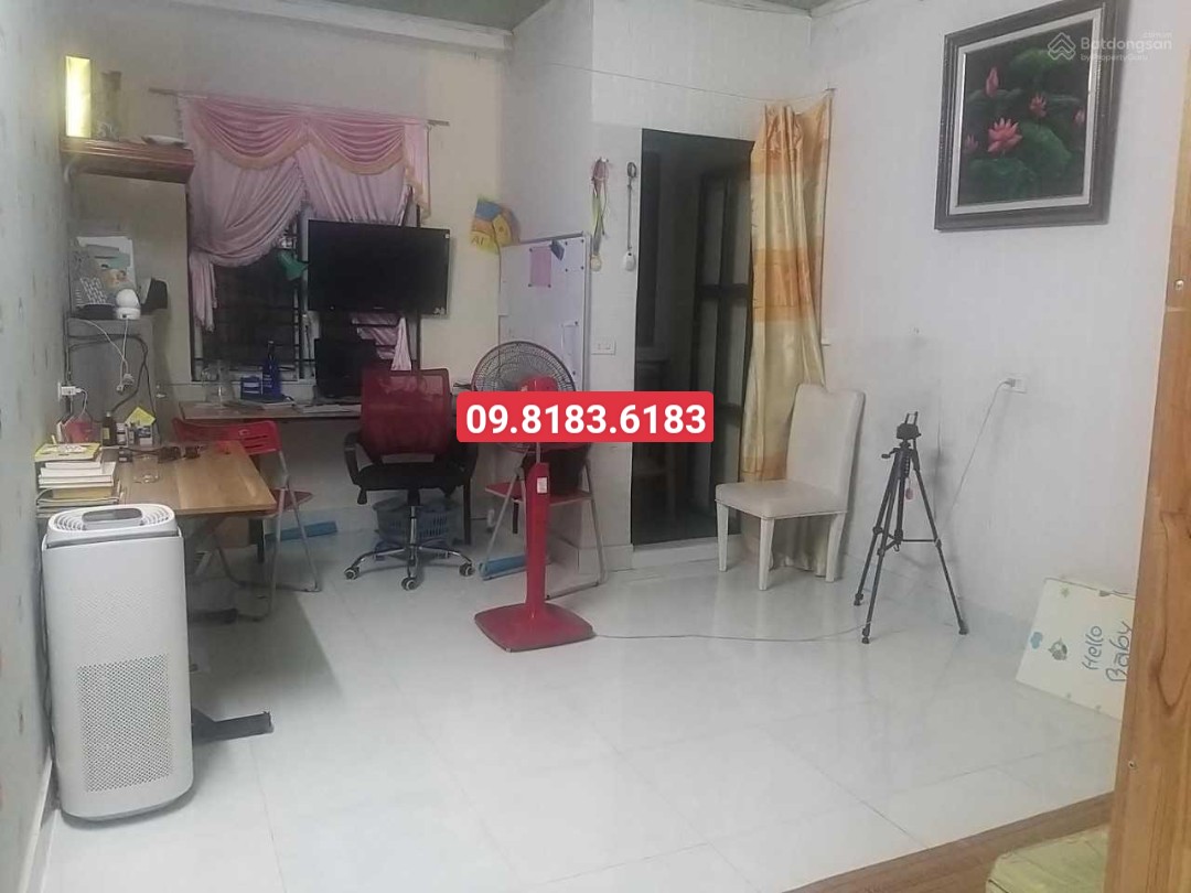 Bán nhà mặt đường Trại Lẻ, kinh doanh tốt, diện tích 50m 2 tầng, GIÁ 4 tỉ