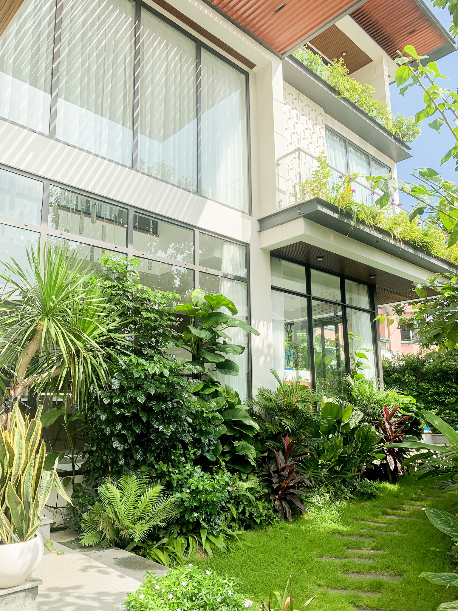 Bán lô mặt tiền Khuê Mỹ Đông 14, Khuê Mỹ, Ngũ Hành Sơn. Đối diện công viên.