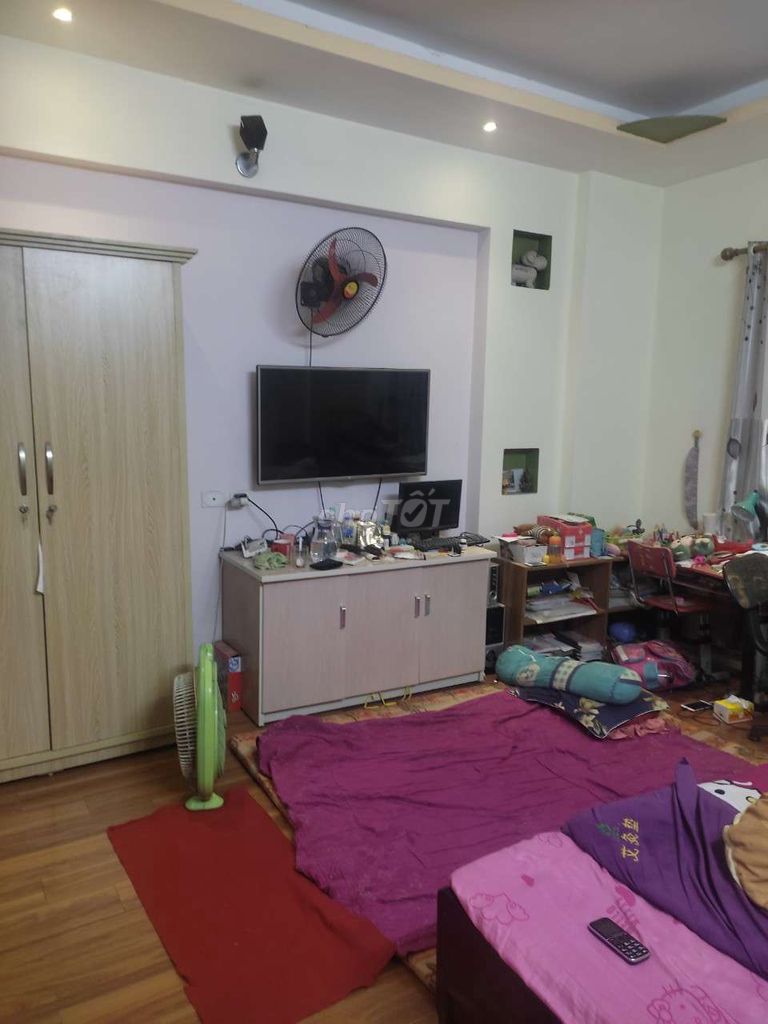 Chính chủ bán nhà 4 tầng số 24D ngõ 54 phố Ngũ Nhạc, P Thanh Trì, Hoàng Mai, Hà Nội.