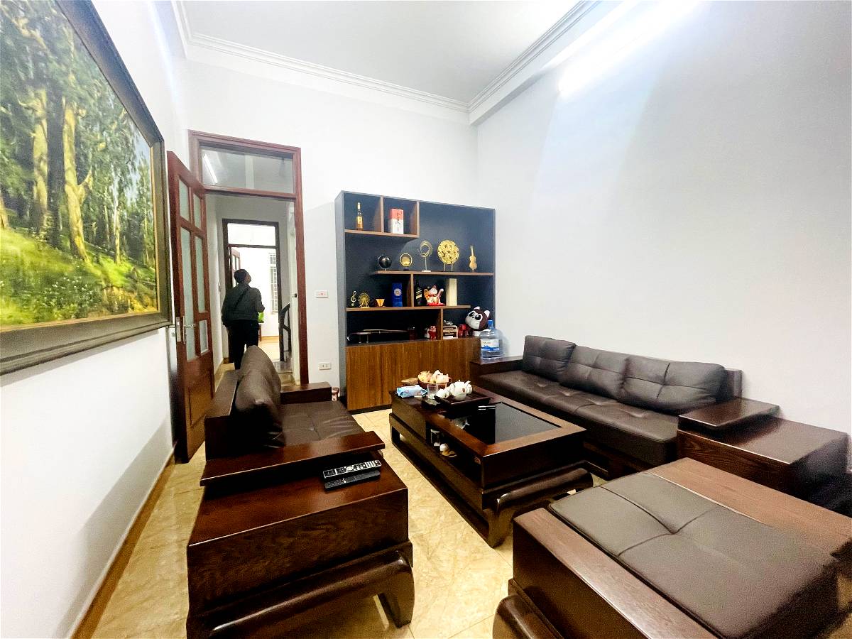 BÁN NHÀ PHỐ NGUYỄN HOÀNG – Nam Từ Liêm 55 m2, ôtô vào, ở sướng, kinh doanh sầm uất.