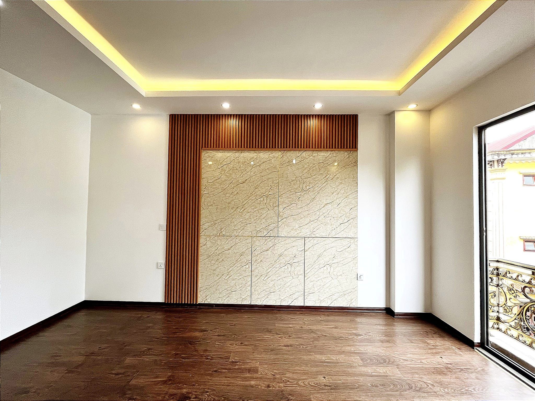 Bán nhà 71m2 Mặt phố Vũ Miên, Tây Hồ Gara 2 Ô tô Vỉa hè Kinh doanh siêu đỉnh 38.1 Tỷ