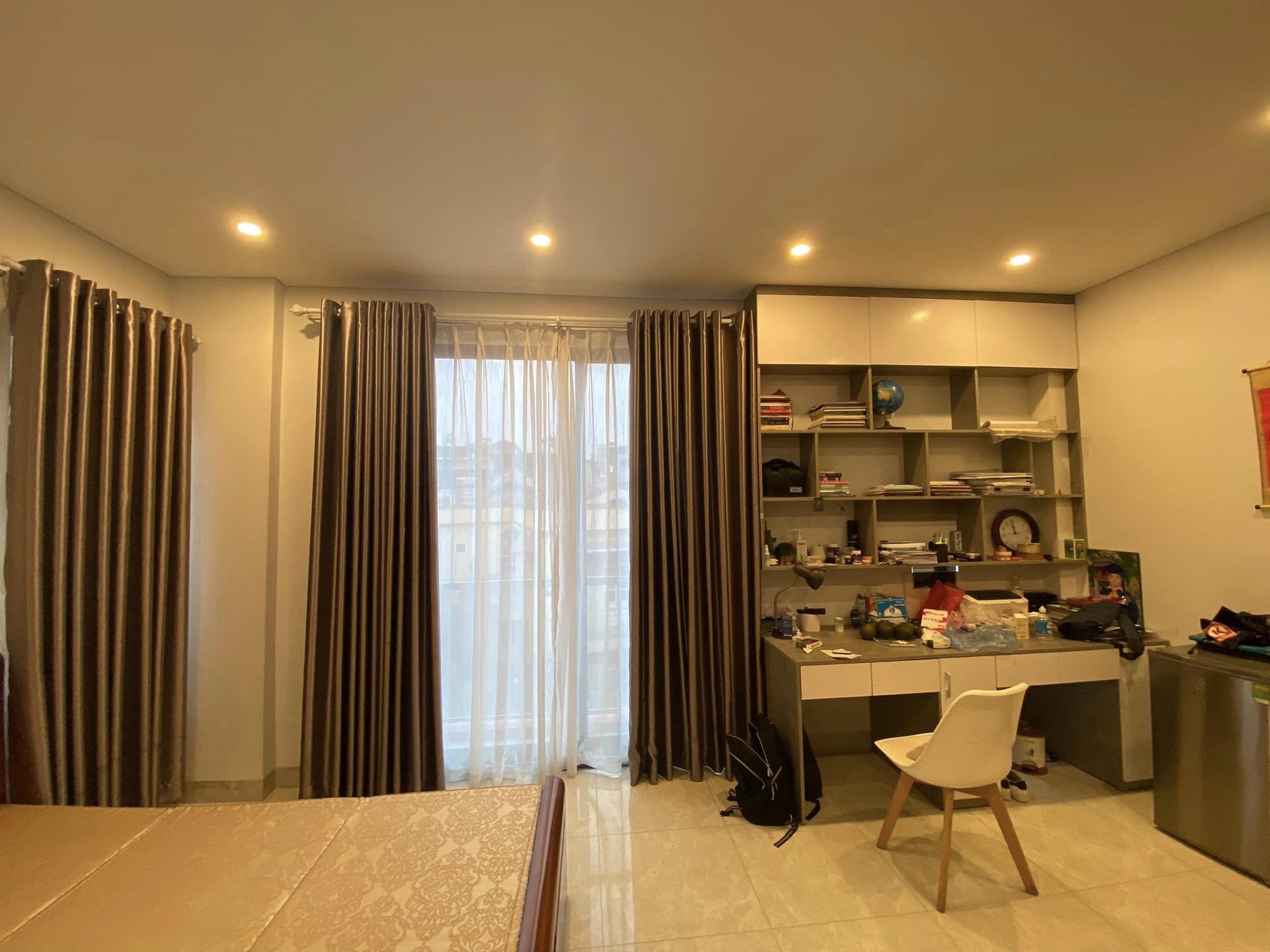 Bán nhà 96m2 phố Hồng Tiến, Long Biên Gara Ô tô 7 chỗ 6 tầng Thang máy Giá 13.1 Tỷ