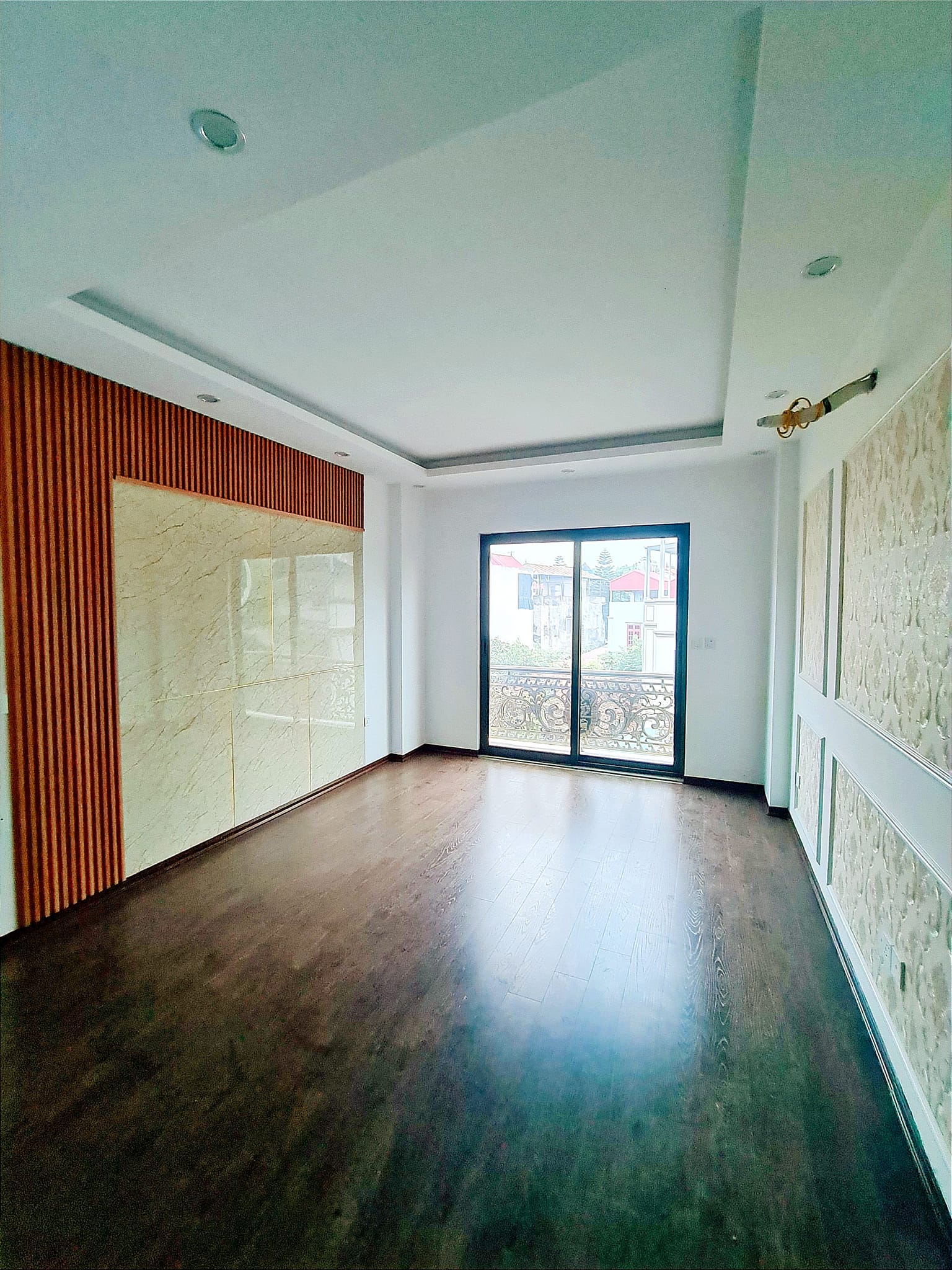 Bán nhà 74m2 Mặt phố Vũ Miên, Tây Hồ Gara Ô tô View Hồ Kinh doanh đa dạng 38.1 Tỷ