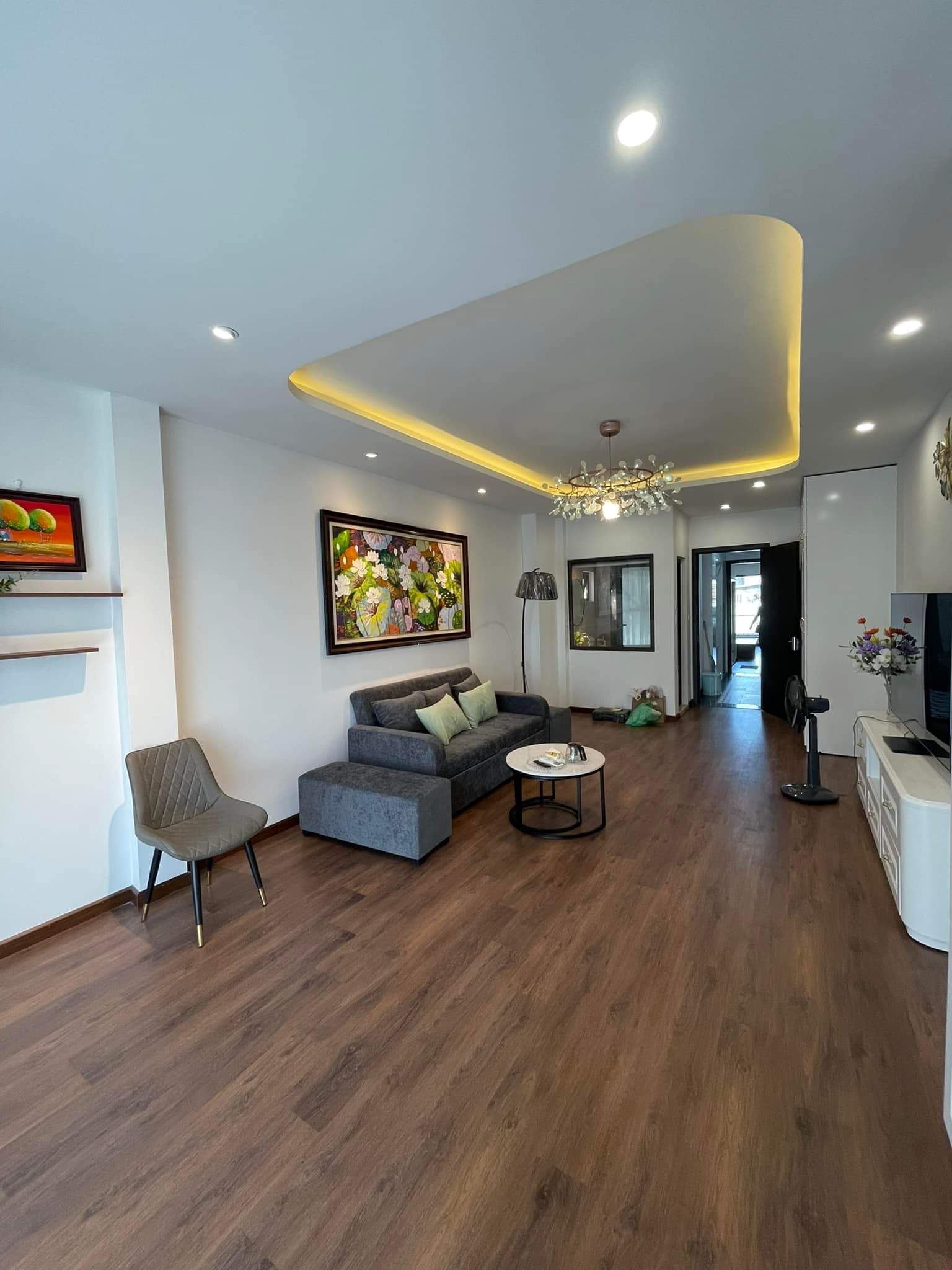 BÁN NHÀ PHỐ MẠC THÁI TỔ - Cầu Giấy, 65 m2, 6 tầng, ô chờ TM, ô tô 7 chỗ vào, KD tốt.