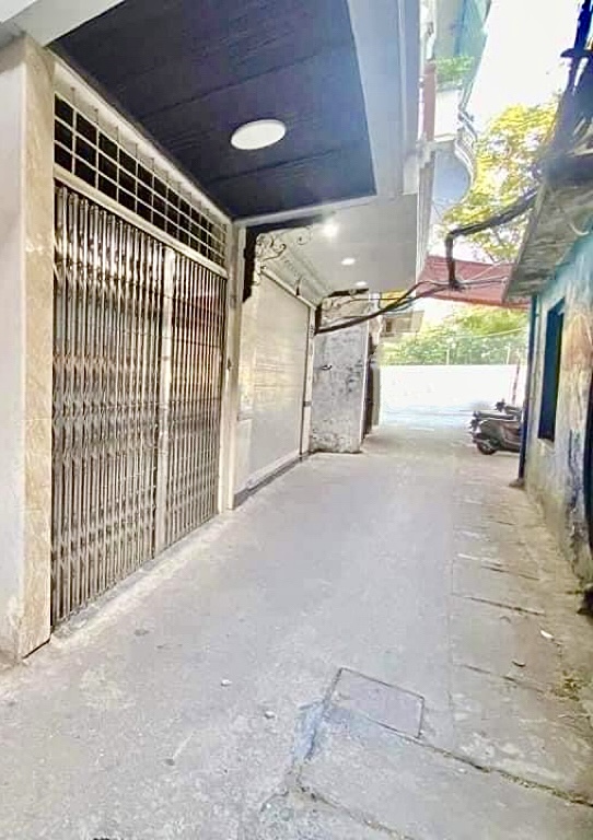 Bán nhà 55m² Phố Nguyễn Văn Cừ, Long Biên - Kinh doanh, Gara ô tô