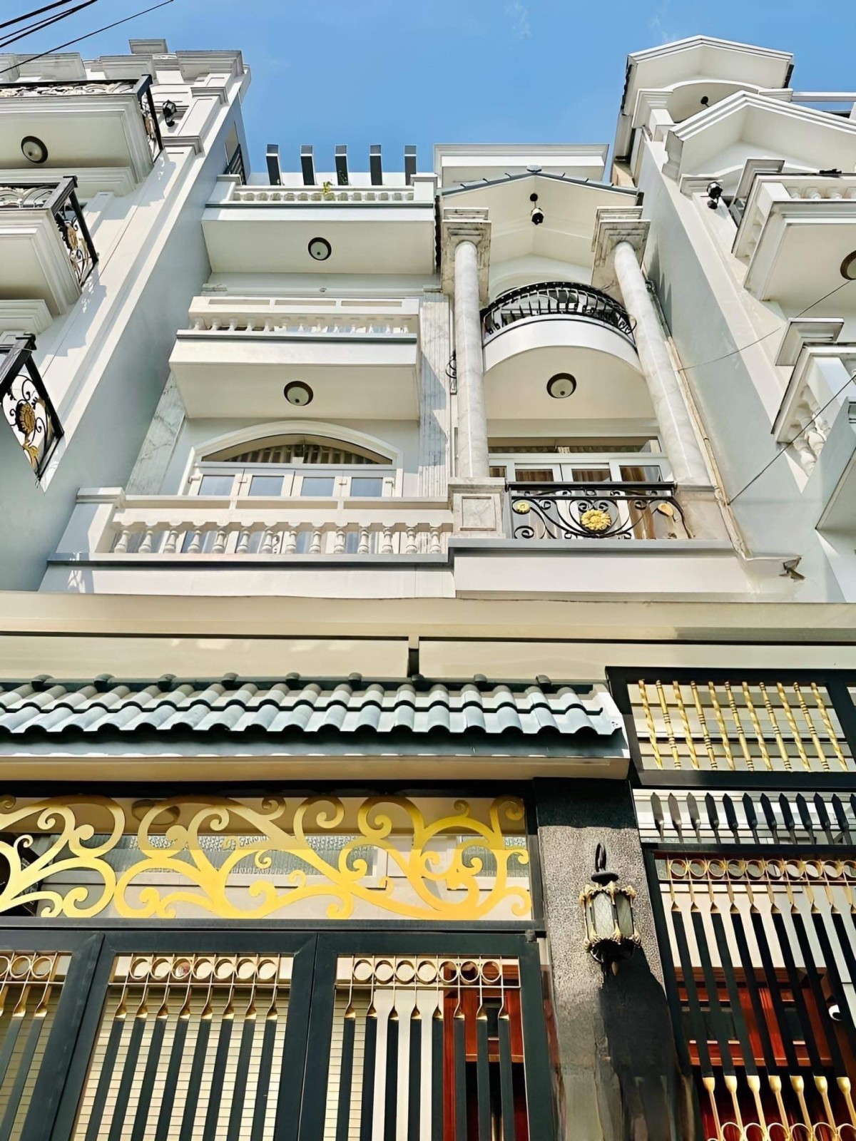 Nhà Đẹp, Giá Rẻ ngay Phan Huy Ích, GV, 100m2, 5 Tầng chỉ 14,x tỷ