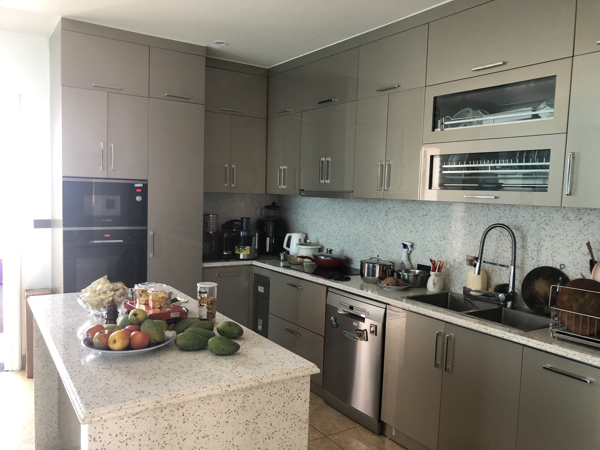 Bán nhà Phố Yên Hòa ô tô, KD, lô góc 85m mt 6m 12.9 tỷ.