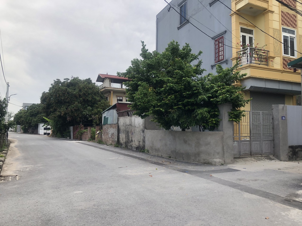 BÁN ĐẤT THÔN ĐOÀI – NAM HỒNG, OTO TRÁNH GIÁ 3.x TỶ NHỎ