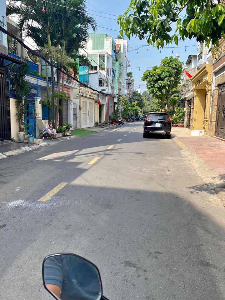 Bán nhà Mặt tiền Đường Số 16A, Bình Tân, 4x18m, 3 tầng, Gần Gò Xoài, giá rẻ