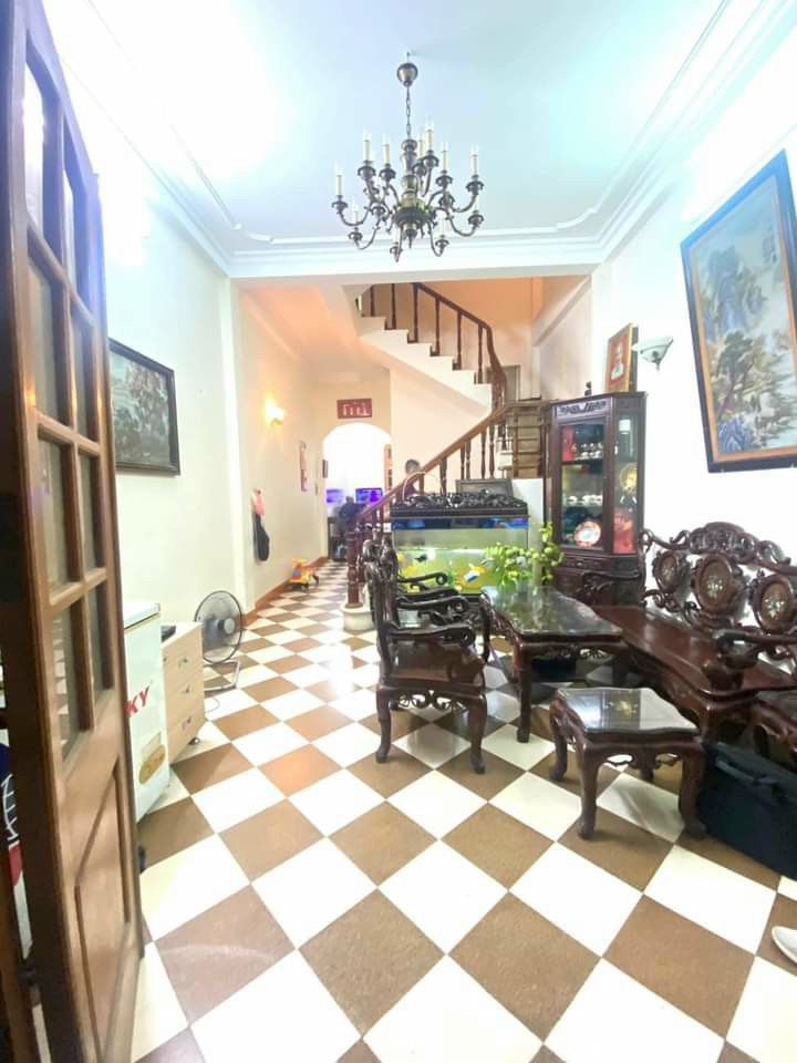 Ô TÔ ĐỖ CỬA – RẺ! BÁN NHÀ KHƯƠNG TRUNG 43.7M2*5T, 2 THOÁNG, GIÁ 5.45 TỶ.