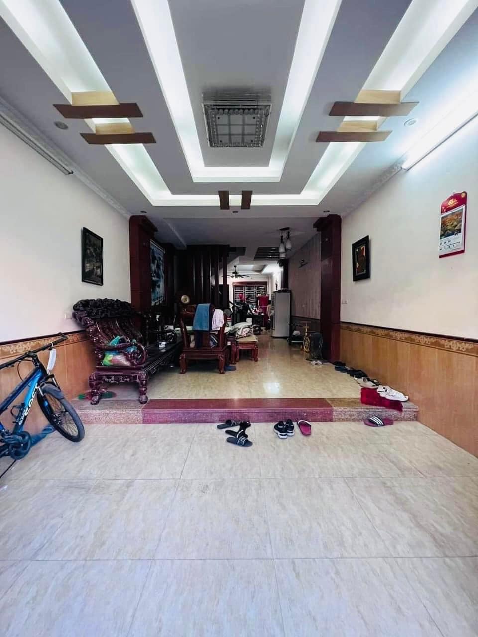 VIP RẺ! BÁN NHÀ LÊ TRỌNG TẤN – TX, 51.3M2*4T, Ô TÔ VÀO NHÀ, 2 THOÁNG, GIÁ 8.3 TỶ.