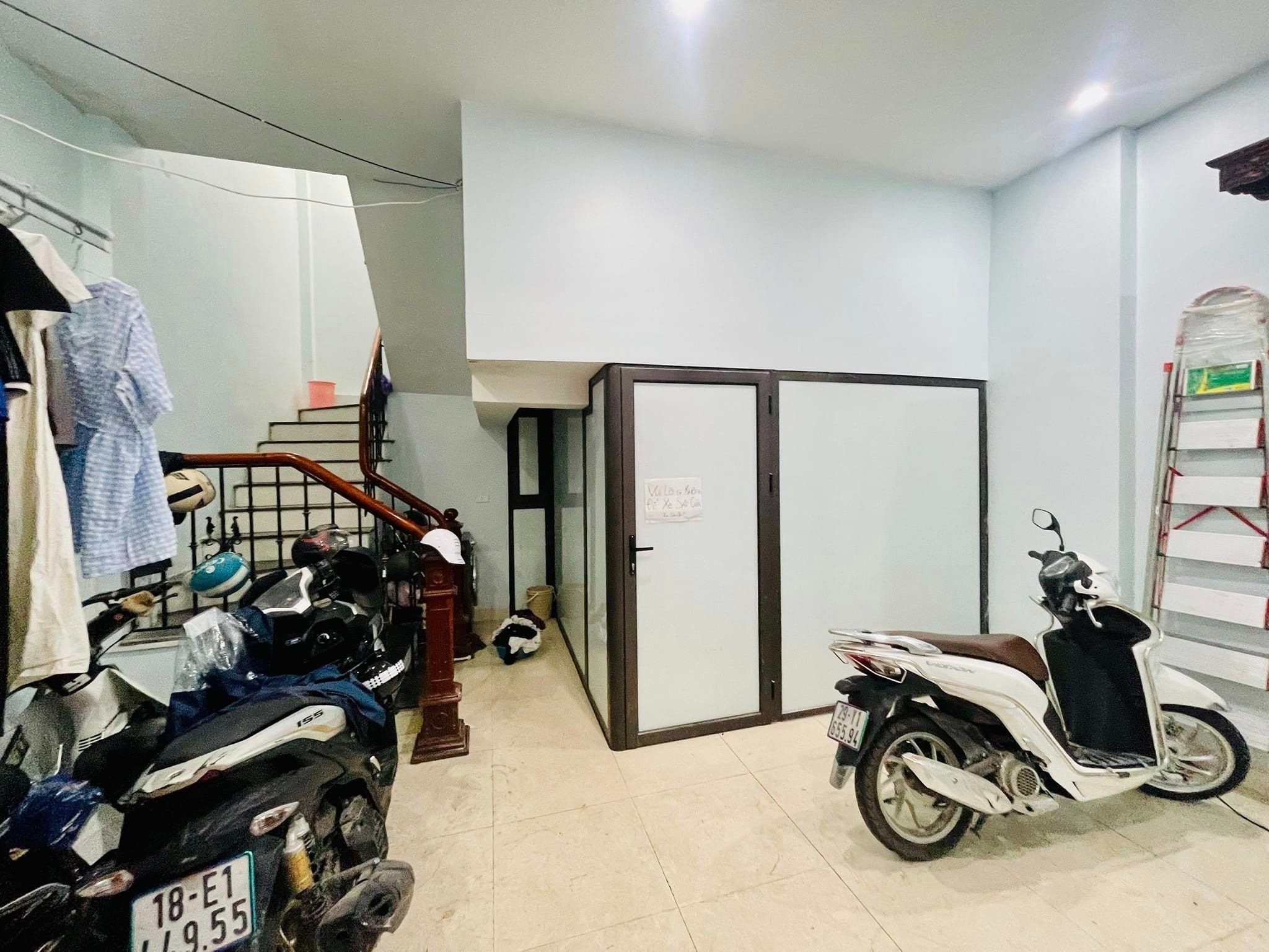 BÁN TOÀ CĂN HỘ DỊCH VỤ MỸ ĐÌNH: 45M2, 5 TÂNG, MẶT TIỀN 5.5M, 8 PHÒNG, 5.9 TỶ, MỚI FULL NỘI THẤT