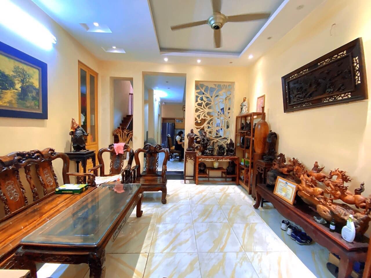 BÁN NHÀ MẶT PHỐ GIÁP BÁT DIỆN TÍCH 90M2 GIÁ 17.8 TỶ