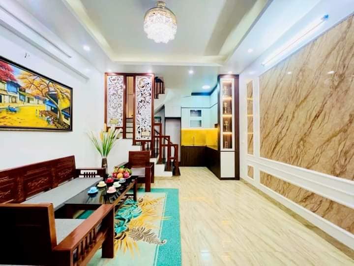 BÁN NHÀ MỚI ĐẸP 5 TẦNG CHỈ 30M RA ÔTÔ RA MẶT PHỐ DT: 35M MT:4.2M 3 NGỦ RỘNG THOÁNG - GIÁ: 4x TỶ CÓ THƯƠNG LƯỢNG - QUẬN