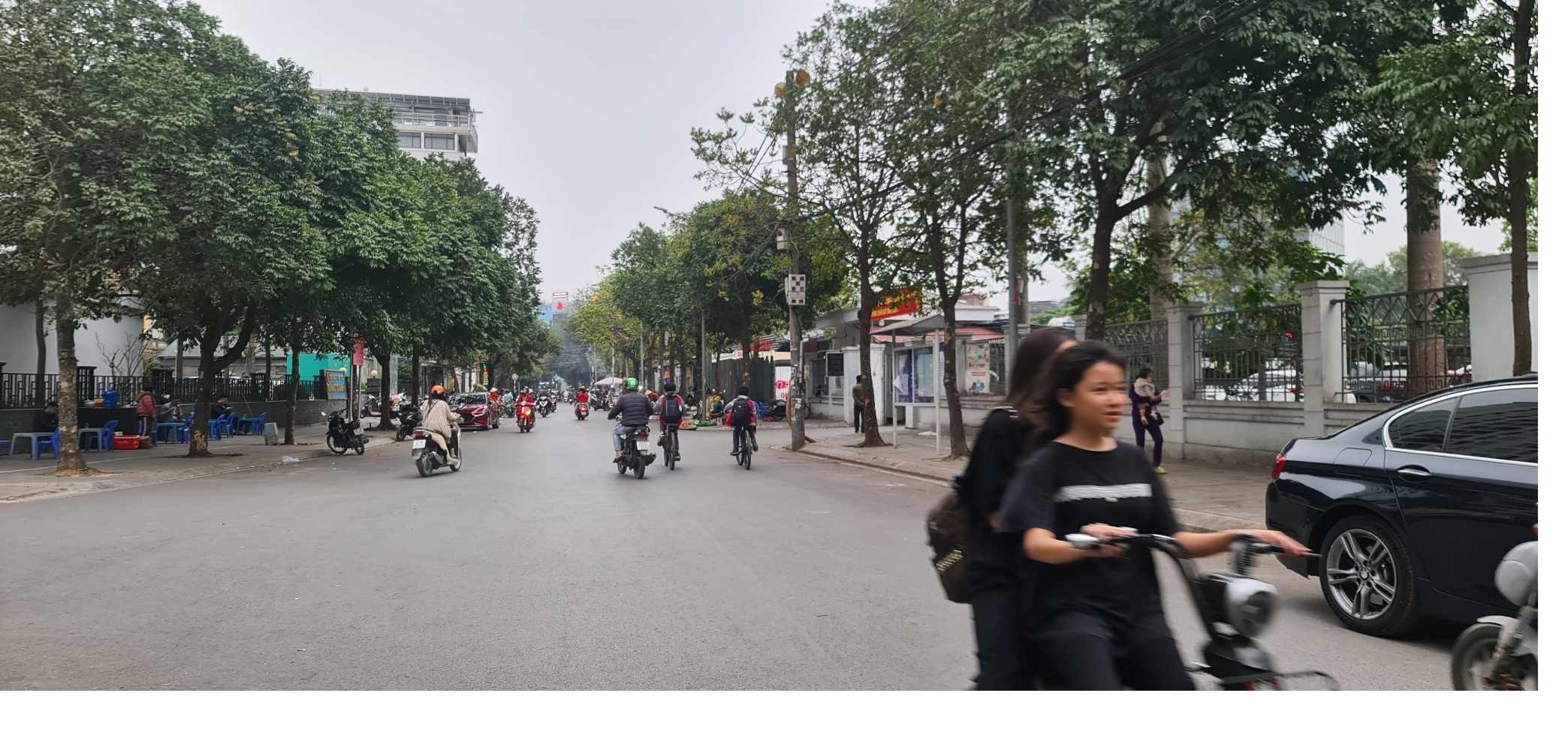 Bán vuông phố Cầu Diễn sát đường 32 ô tô tải 70m chỉ 4.9 tỷ