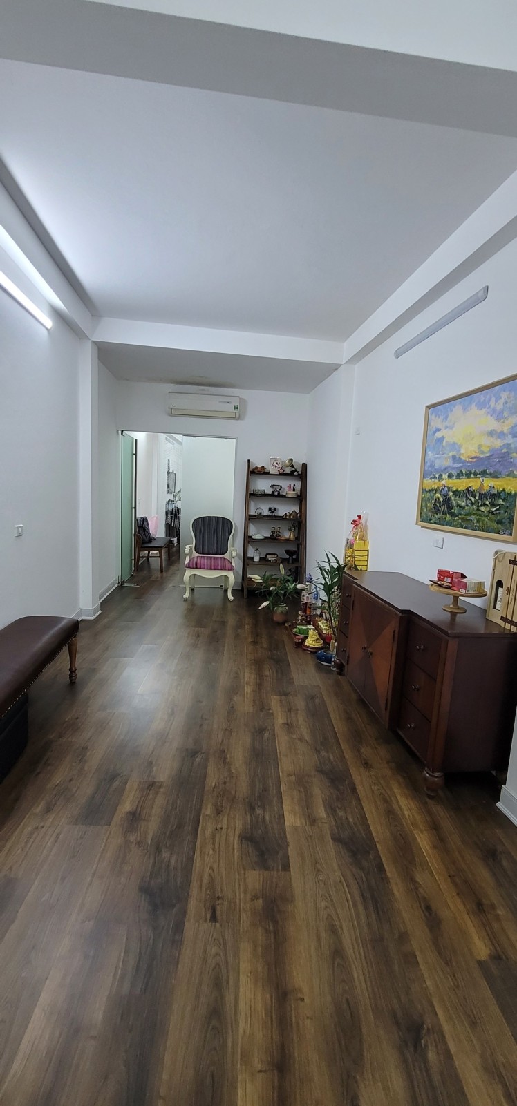 MẶT PHỐ ÁI MỘ XỊN - ĐẸP HIẾM - VỈA HÈ 3M - ĐƯỜNG 4 Ô TÔ - VĂN PHÒNG, SHOWROOM, KINH DOANH ĐA DẠNG.