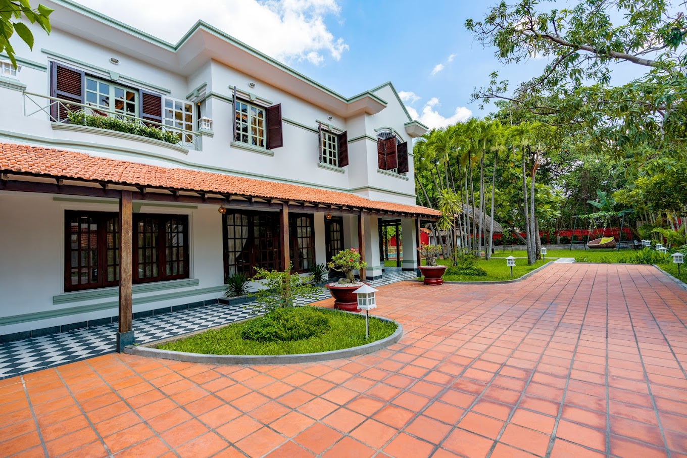 Biệt thự 793 Đường Đào Sư Tích .- Nhà bè