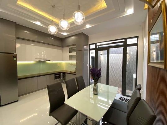 Bán căn nhà 135m2 phố Âu Cơ, Tây Hồ Gara Ô tô thông Kinh doanh vô địch 17.1 Tỷ