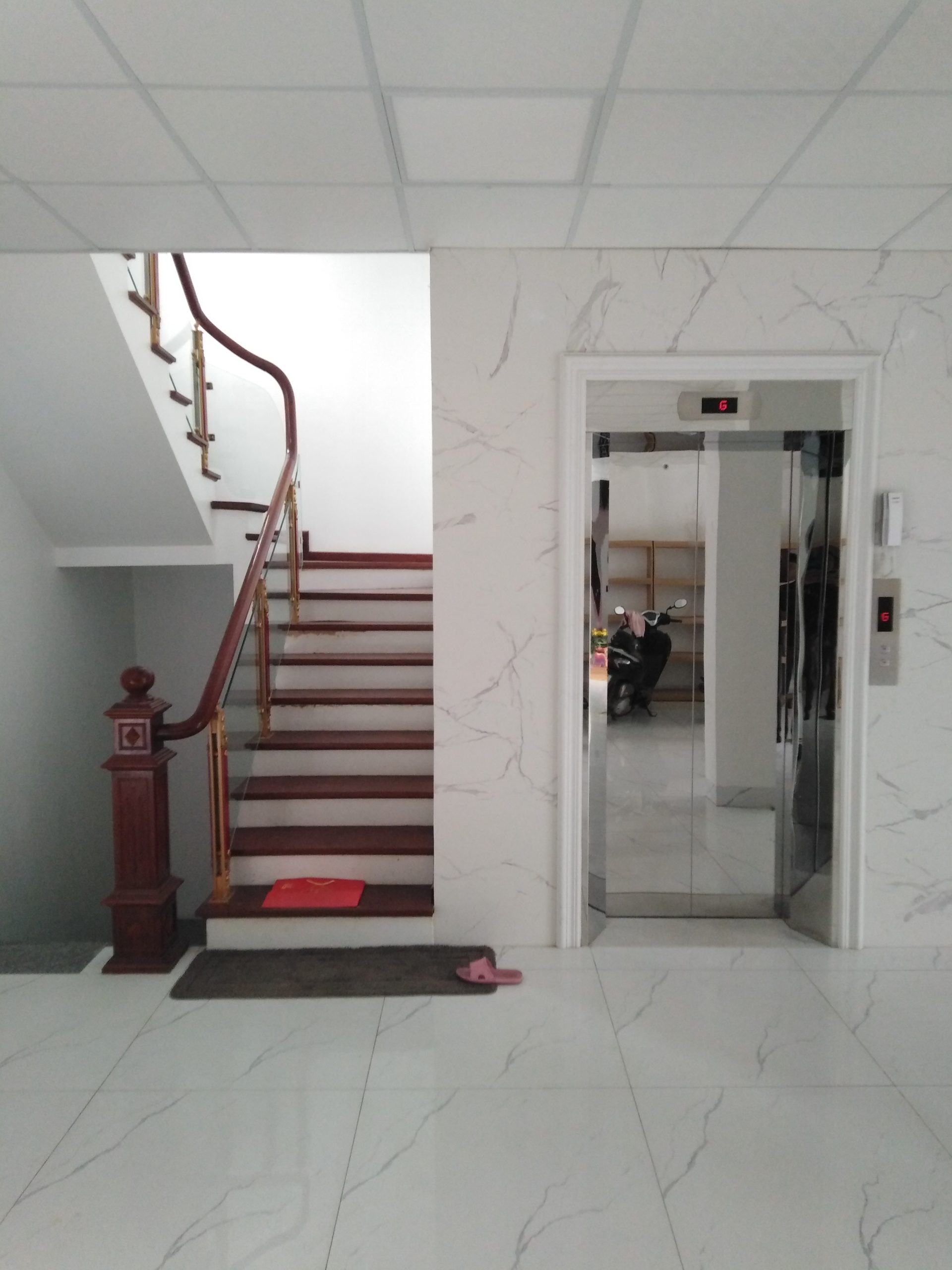 BÁN NHÀ PHƯƠNG CANH, Nam Từ Liêm, 120m2x7, oto, VP, giá 23.99 tỷ, hung1st