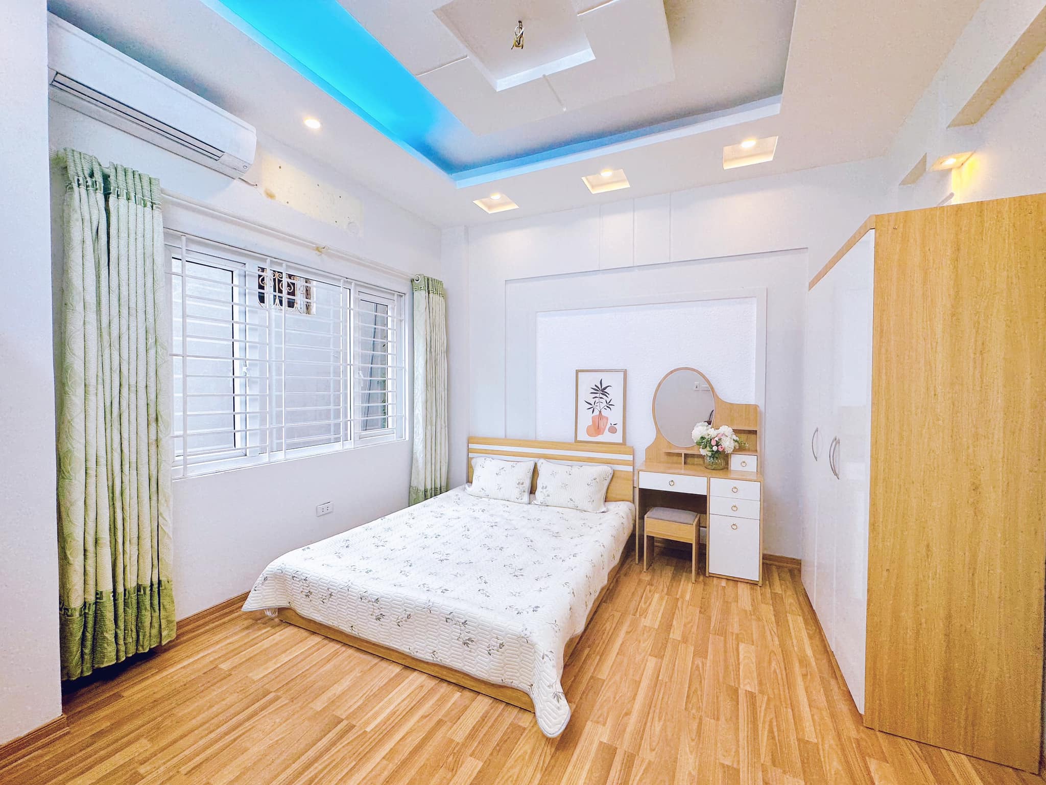 BÁN NHÀ MỚI PHỐ TRƯƠNG CÔNG GIAI - 9 PHÒNG - DOANH THU 45TR/THÁNG