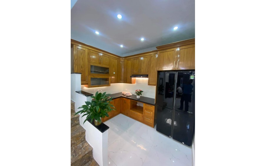 BÁN NHÀ HOÀNG SÂM 70M2 - MT 5.1M - GIÁ 7.2 TỶ - NGÕ RỘNG - GẦN PHỐ - 2 MẶT THOÁNG..