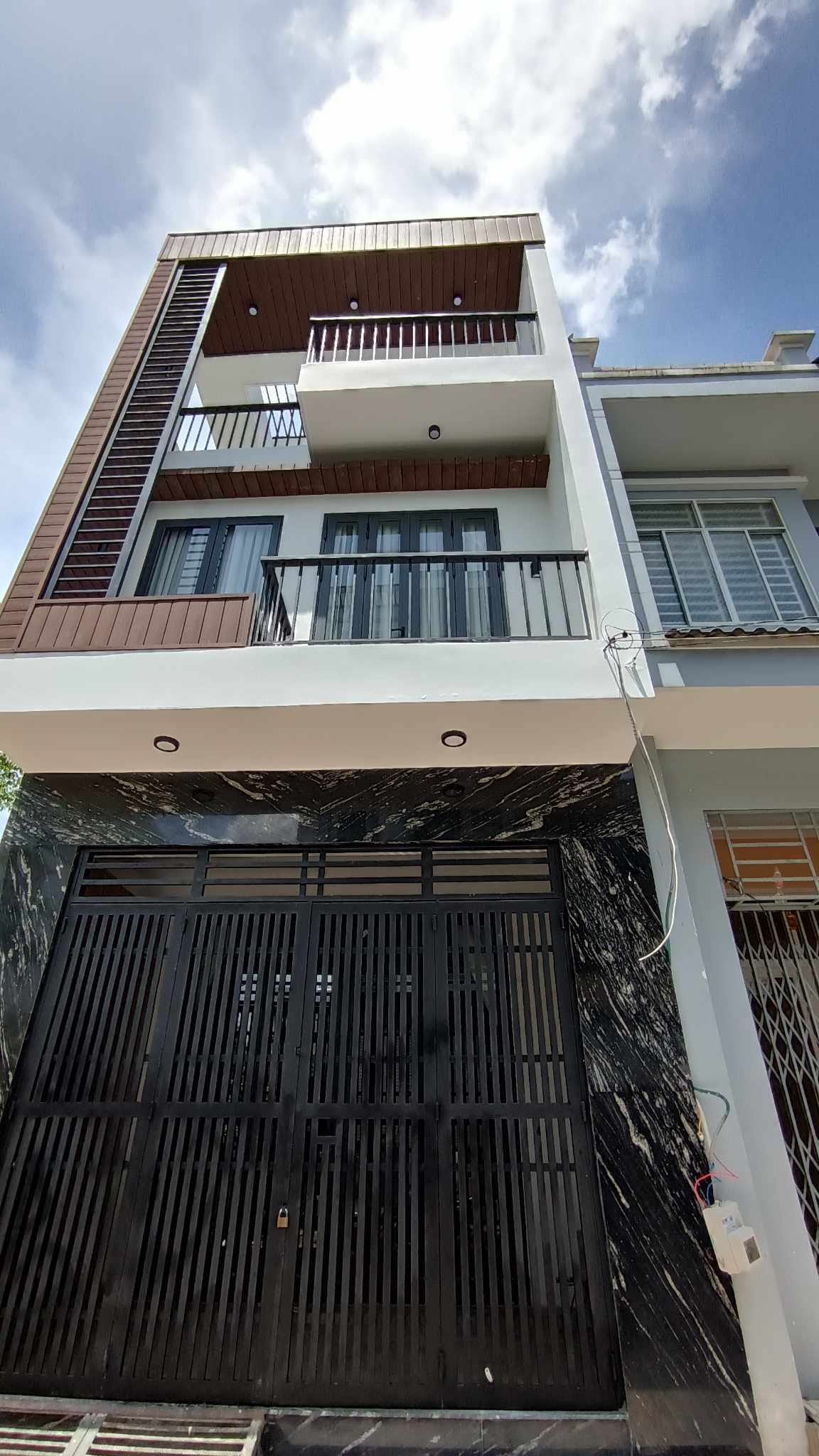 PHAN ANH - BTĐ - BÌNH TÂN - GIÁP TÂN PHÚ, Q.6 - 3 TẦNG BTCT - HXH 6M - 90M2 - 5,8 TỶ - GIÁ ĐẦU TƯ