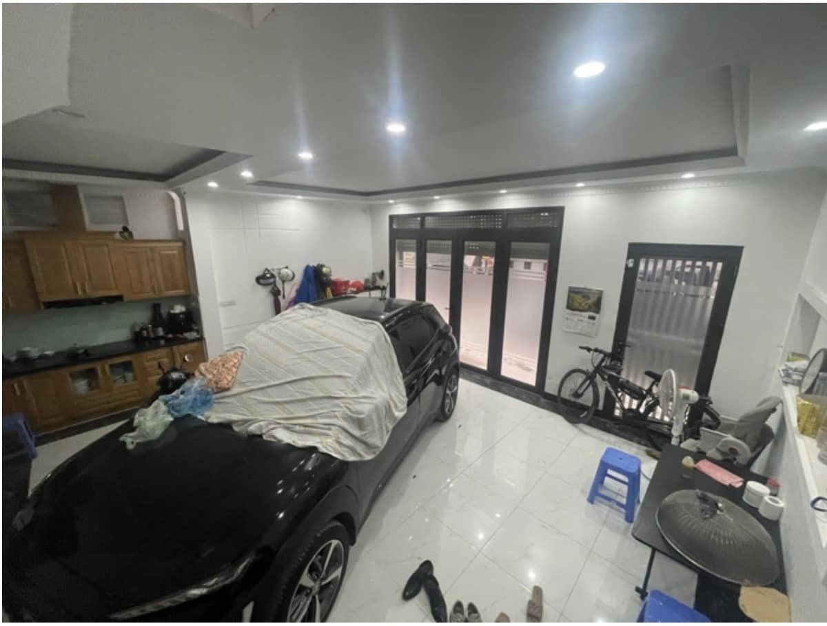 Bán nhà Võng Thị gần 50m2 – Ô Tô Vào - Kinh Doanh