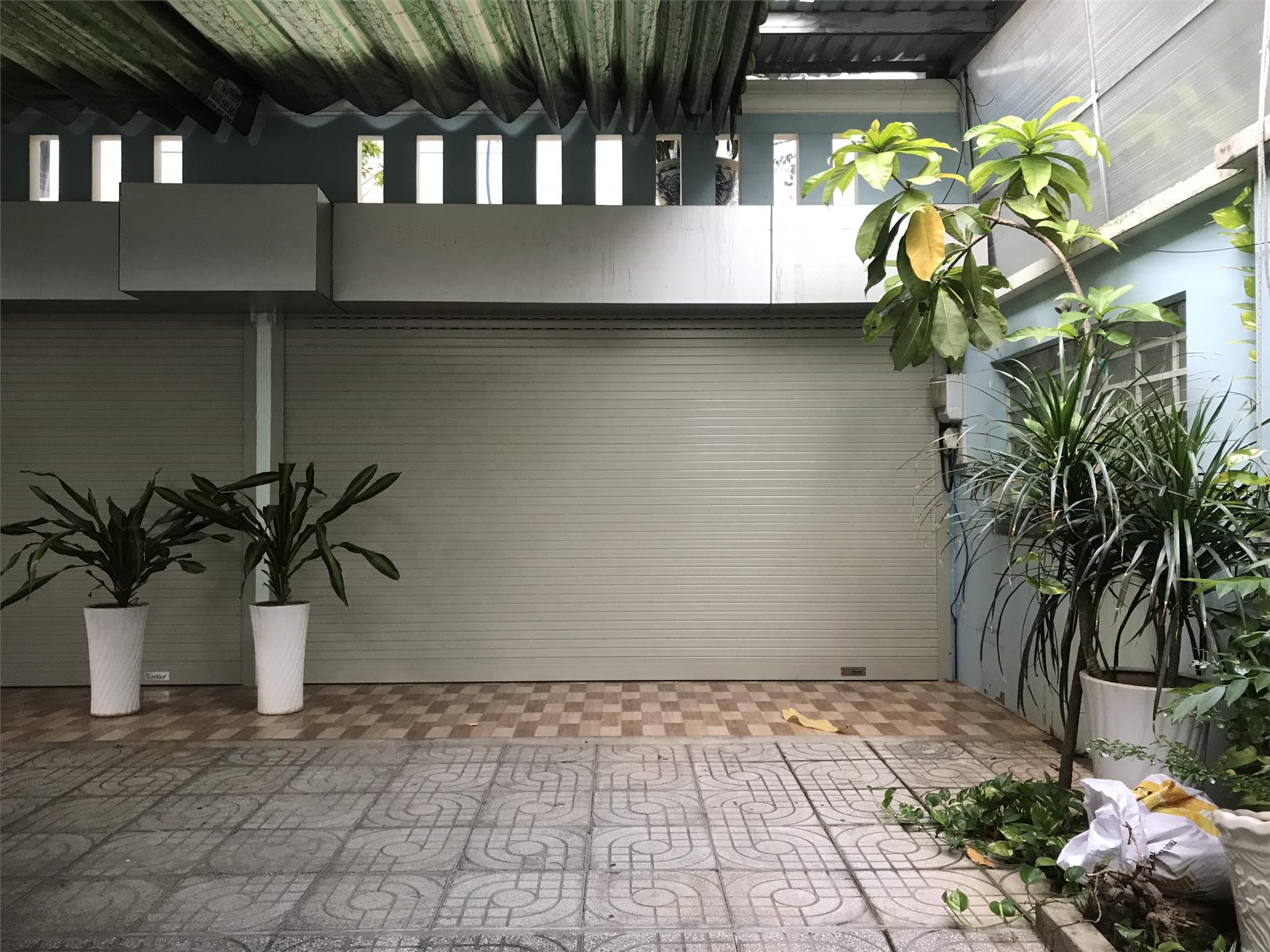 Cho thuê mặt bằng café, văn phòng gần chợ Rạch Dừa, TPVT