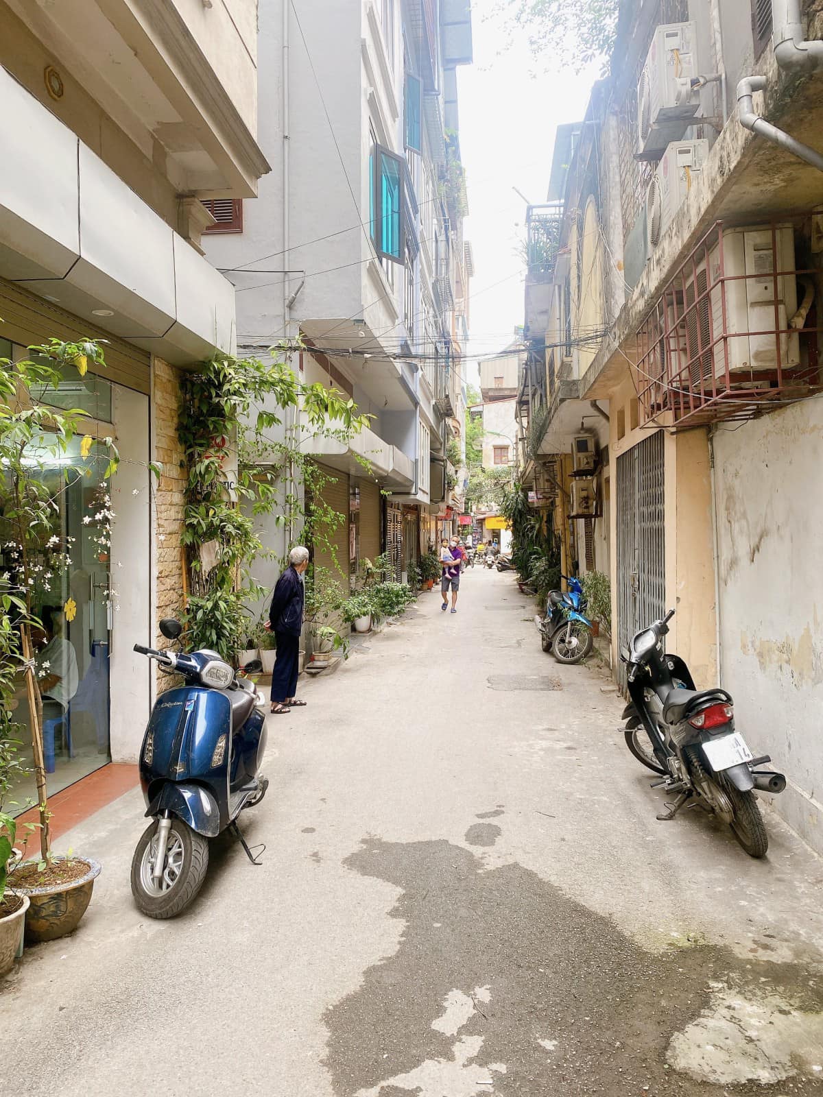 Phân lô phố Huỳnh Thúc Kháng, quận Đống Đa. Oto tránh, kinh doanh. DT 18m x 4 Tầng x Giá 2.65 tỷ