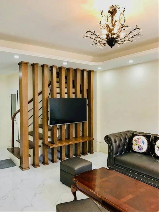 Bán gấp lô góc 27m2x4T Thịnh Quang, Đống Đa 2 thoáng ở sướng hơn 3 tỷ.