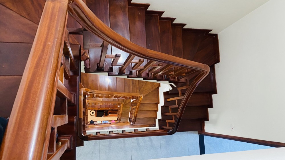 KHU VIP HOÀNG MINH ĐẠO - Ô TÔ 7 CHỖ ĐỖ CỬA - 5 TẦNG FULL NỘI THẤT - - GIÁ TRỊ TIỀM NĂNG