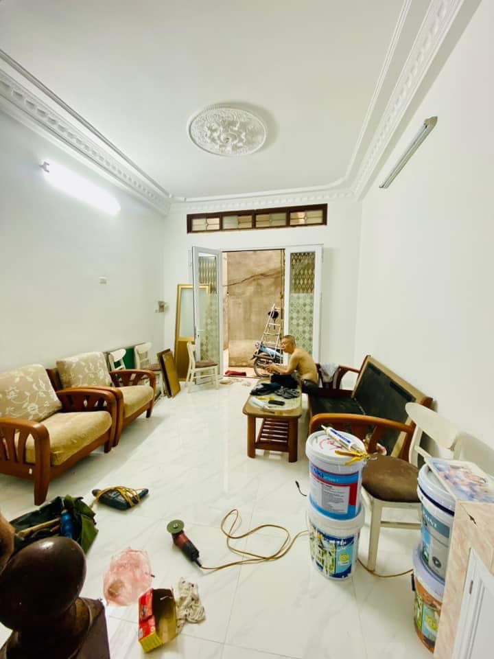 Bán nhà phố Chợ Khâm Thiên, Đống Đa, gần phố, ở ngay 4 tầng 30m2 giá 3.2 tỷ