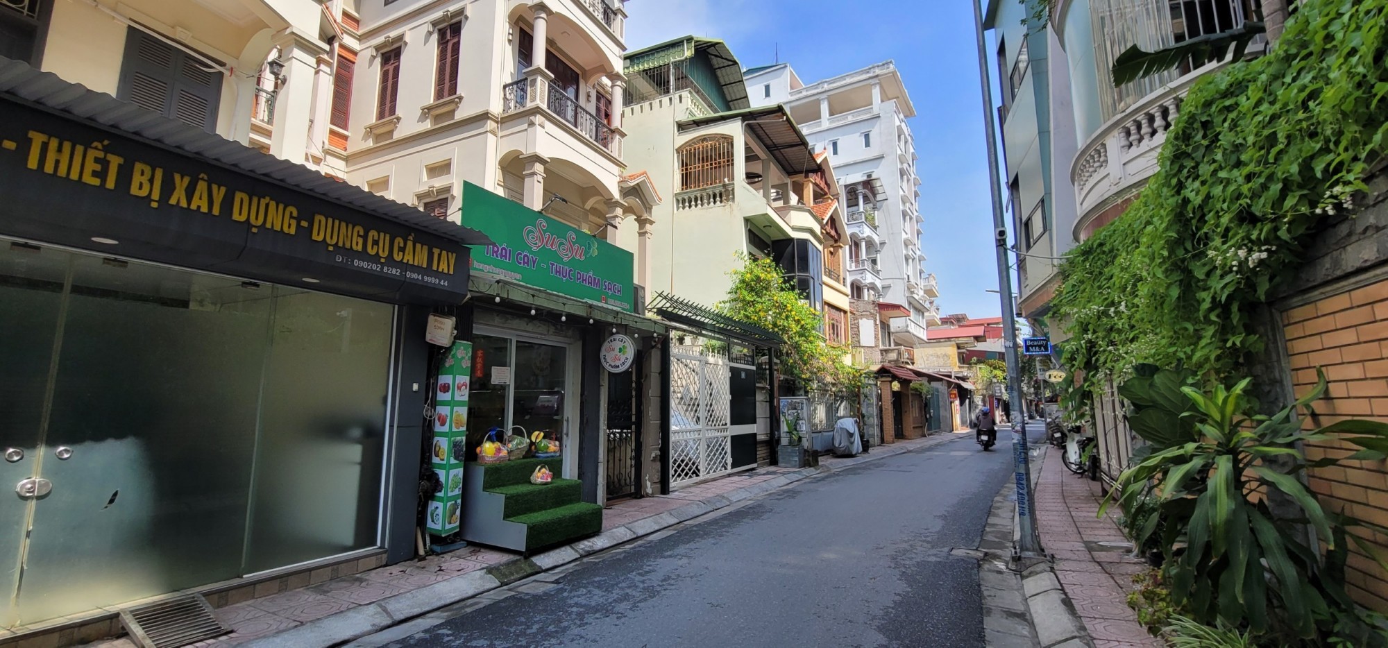 Bán nhà Ngọc Lâm, 3 thoáng, ô tô, 85 m2, 4T, chỉ nhĩnh 10 tỷ.