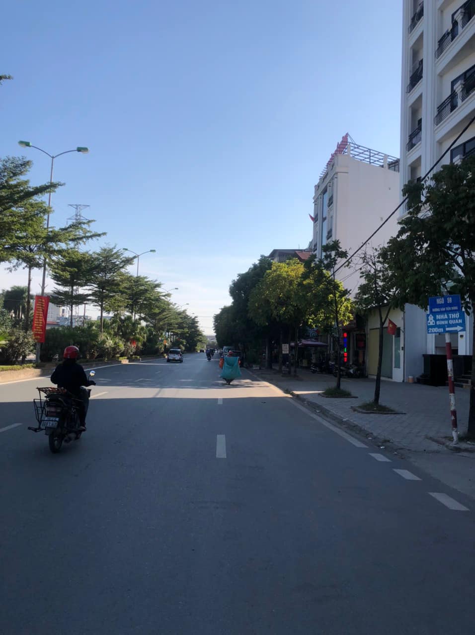 BÁN MẢNH ĐẤT PHỐ VĂN TIẾN DŨNG 52M2 Ô TÔ KINH DOANH, 30M MẶT PHỐ 4 TỶ