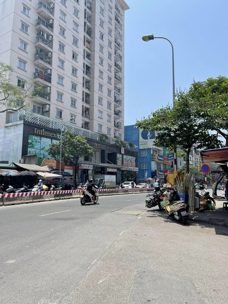 LONG QUÂN 53M2 ĐẤT, MT 5.3M Ô TÔ - MẶT NGÕ THÔNG – KINH DOANH 7.6 TỶ