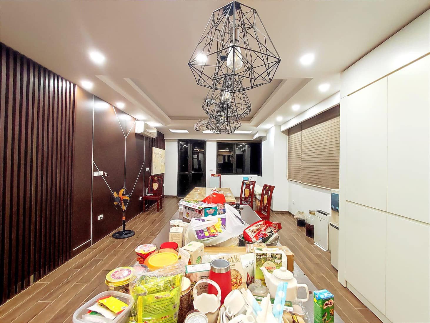 Bán nhà 94m2 phố Âu Cơ, Tây Hồ Gara Ô tô thông Vỉa hè Kinh doanh đỉnh 9.1 Tỷ