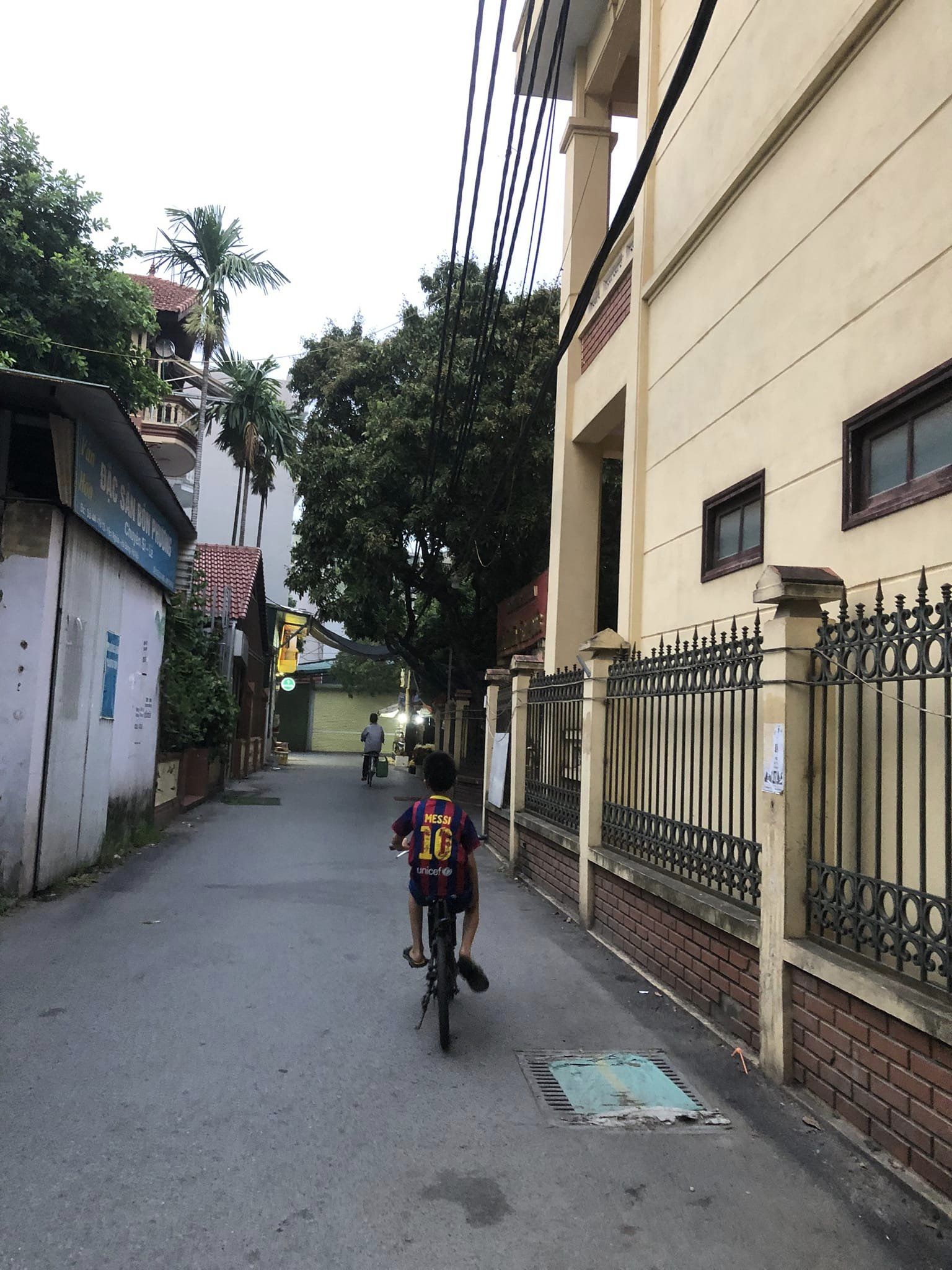 Chính chủ cần bán gấp nhà Yên Lộ mới, đẹp, lô góc thoáng sáng, mặt tiền khủng, 32m 5T chỉ 2.68 tỷ